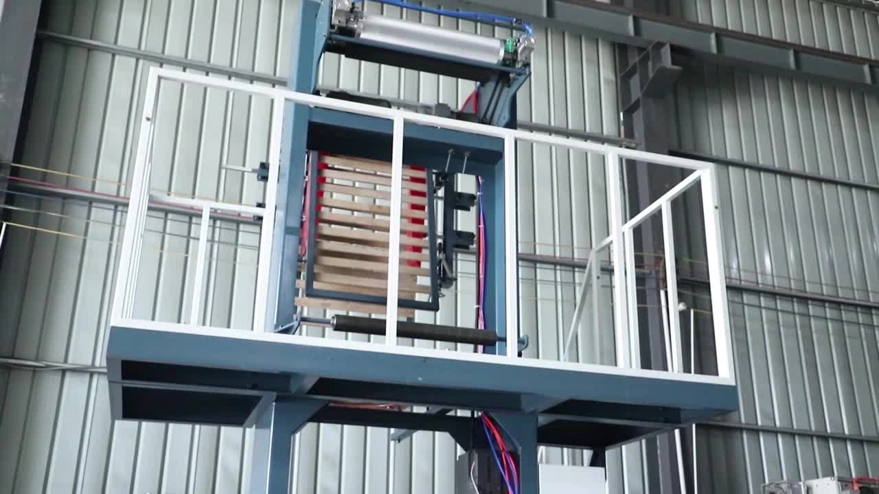 Construction of Calabar hydraulic lift in Isfahan Construction of Calabar hydraulic lift in Isfahan